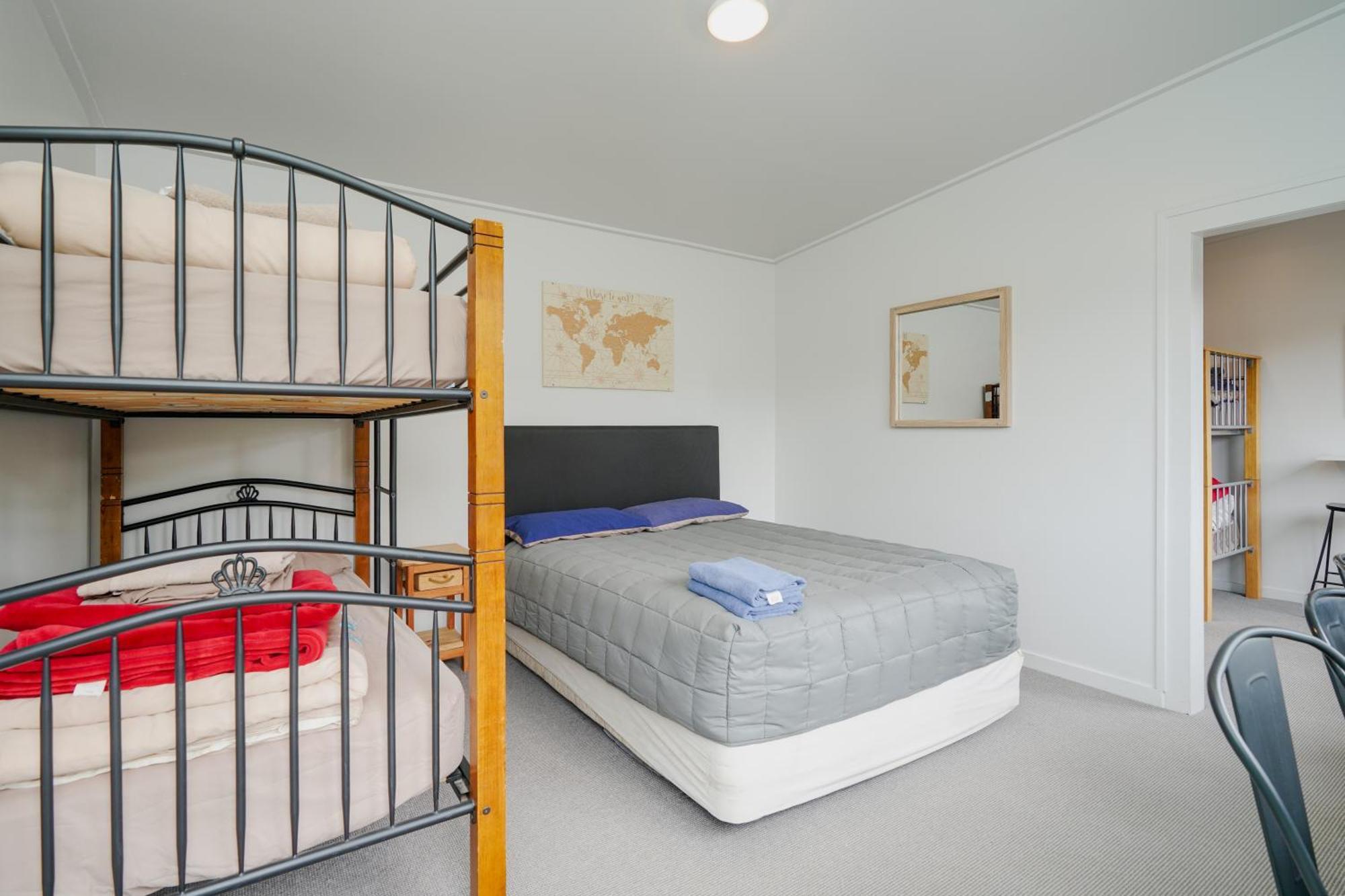 beach road holiday park Otatara Exterior foto