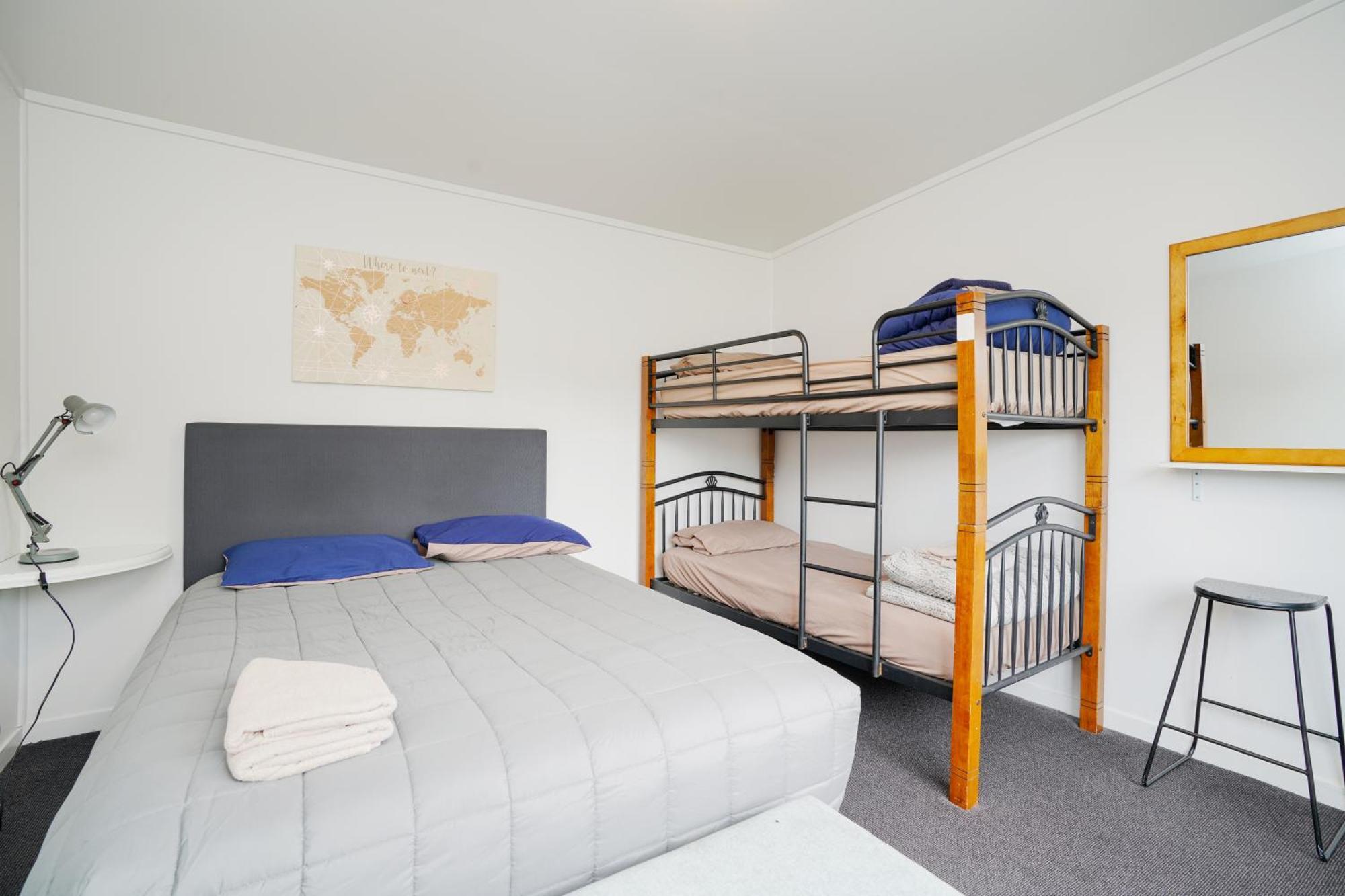 beach road holiday park Otatara Exterior foto